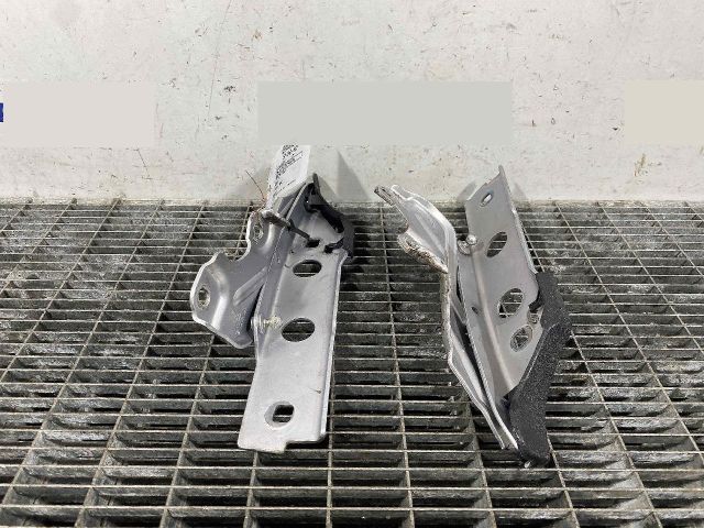 bontott AUDI A6 C7 Motorháztető Zsanér Pár