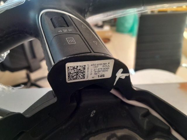 bontott AUDI A6 C7 Multikormány