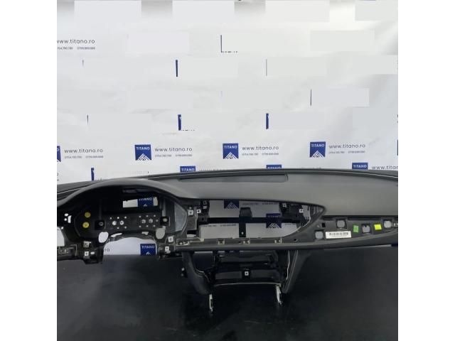 bontott AUDI A6 C7 Műszerfal Héj