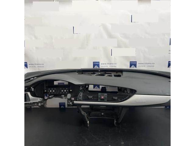 bontott AUDI A6 C7 Műszerfal Héj