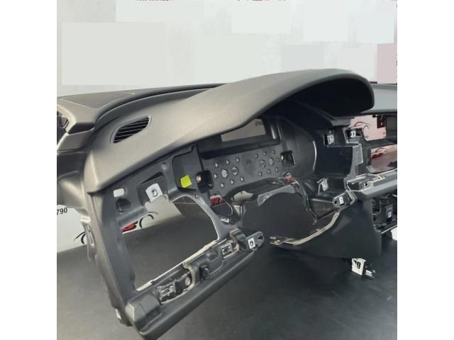 bontott AUDI A6 C7 Műszerfal Héj