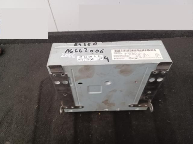 bontott AUDI A6 C7 Rádió / CD