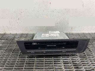 bontott AUDI A6 C7 Rádió / CD