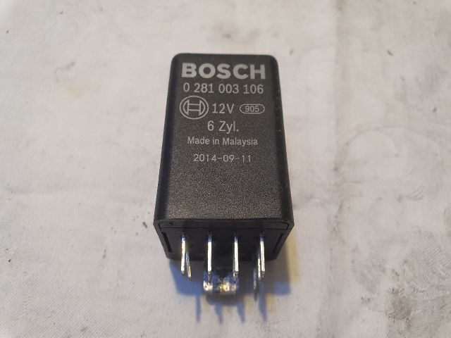 bontott AUDI A6 C7 Relé