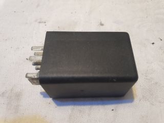 bontott AUDI A6 C7 Relé