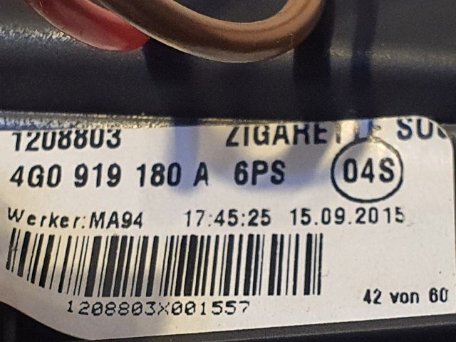 bontott AUDI A6 C7 Szivargyújtó Aljzat