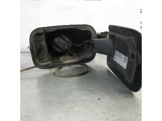 bontott AUDI A6 C7 Tankajtó