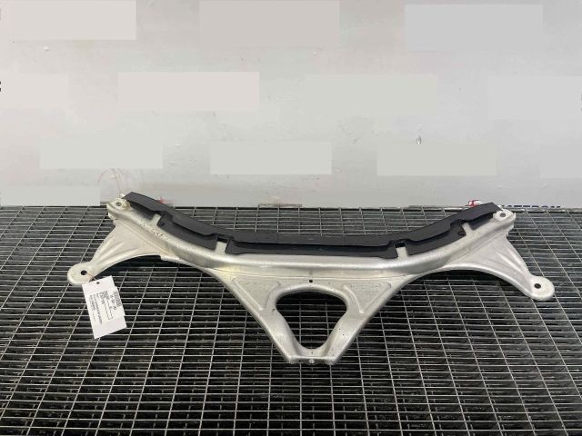 bontott AUDI A6 C7 Tartó Bak