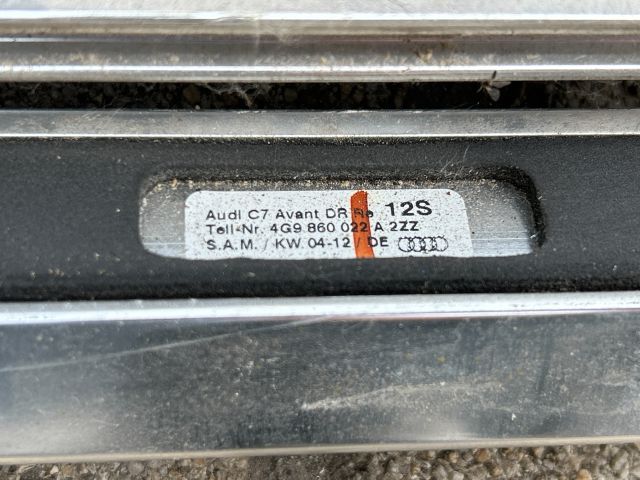 bontott AUDI A6 C7 Tetősín Pár