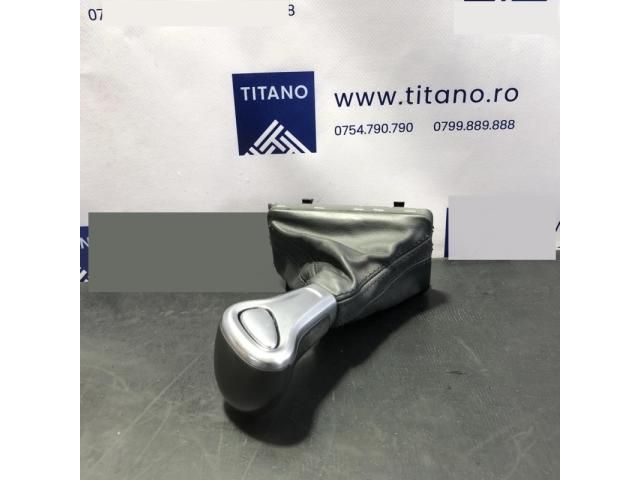 bontott AUDI A6 C7 Váltógomb