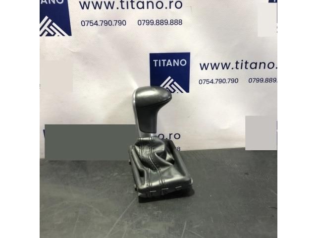 bontott AUDI A6 C7 Váltógomb