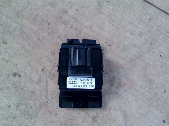 bontott AUDI A6 C7 Vészvillogó Kapcsoló