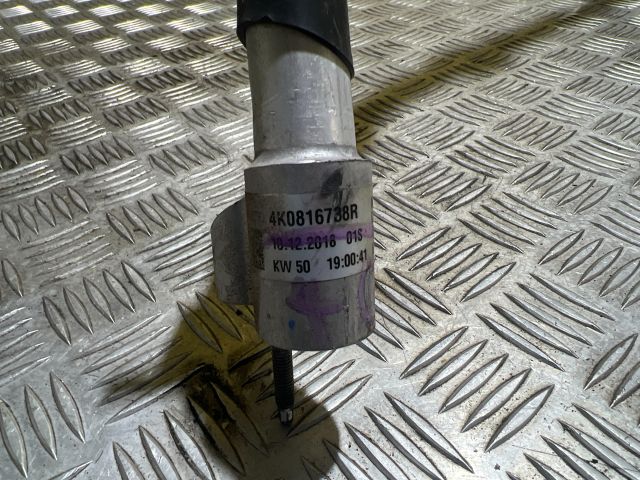 bontott AUDI A6 C8 Klíma Cső