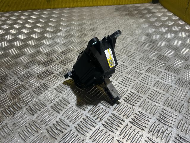 bontott AUDI A6 C8 Váltó Kulissza