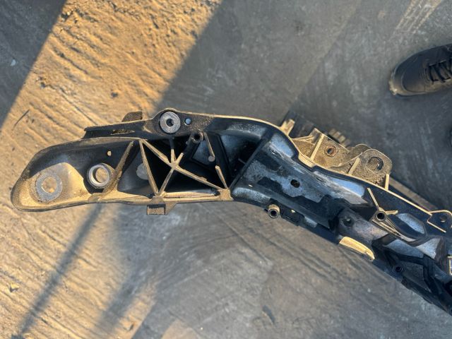 bontott AUDI A6 C8 Homlokfal (Üres lemez)