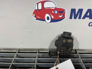 bontott AUDI A6 C8 Jeladó (Magában)