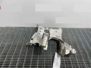 bontott AUDI A6 C8 Motor Tartó Bak Jobb