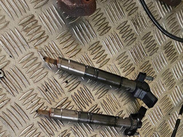 bontott AUDI A6 C8 Porlasztó (1 db)