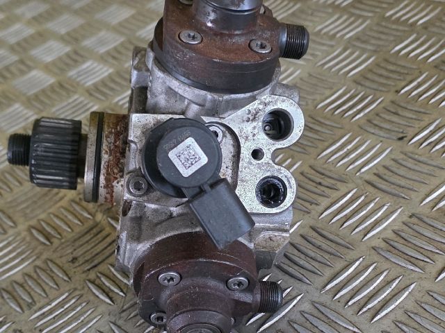 bontott AUDI A6 C8 Nagynyomású Szivattyú