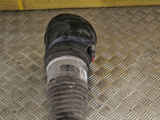 bontott AUDI A6 C8 Bal első Rugó