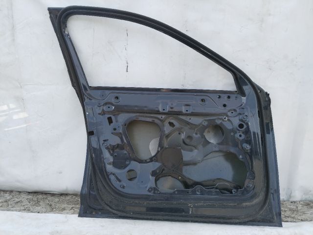 bontott AUDI A6 C8 Bal első Ajtó (Üres lemez)