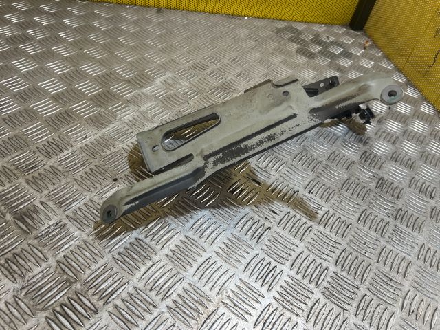 bontott AUDI A6 C8 Bal első Sárvédő