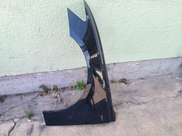 bontott AUDI A6 C8 Bal első Sárvédő