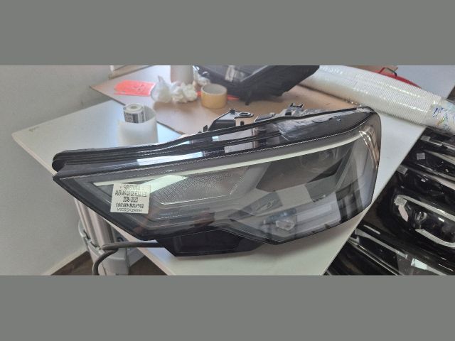 bontott AUDI A6 C8 Bal Fényszóró