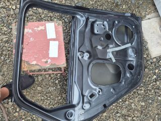 bontott AUDI A6 C8 Bal hátsó Ajtó (Üres lemez)