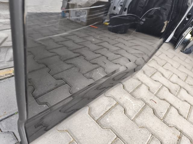 bontott AUDI A6 C8 Bal hátsó Ajtó (Üres lemez)