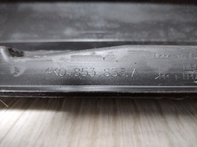 bontott AUDI A6 C8 Bal Küszöb