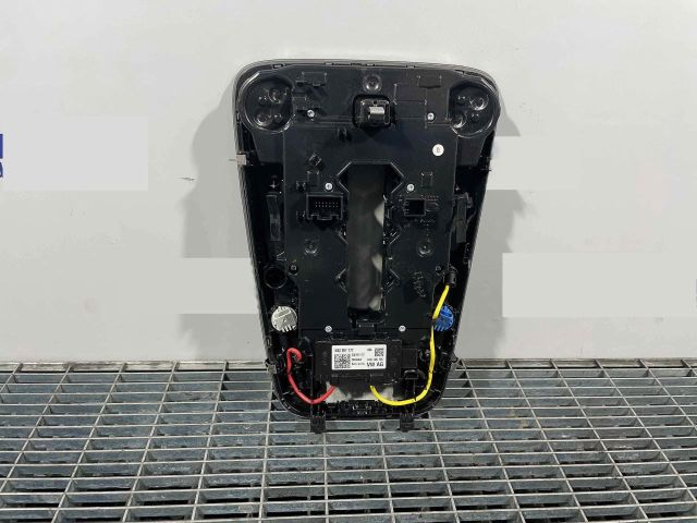 bontott AUDI A6 C8 Beltér Világítás Első