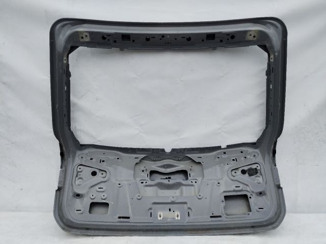 bontott AUDI A6 C8 Csomagtérajtó (Üres lemez)