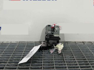 bontott AUDI A6 C8 Csomagtérajtó Zárszerkezet