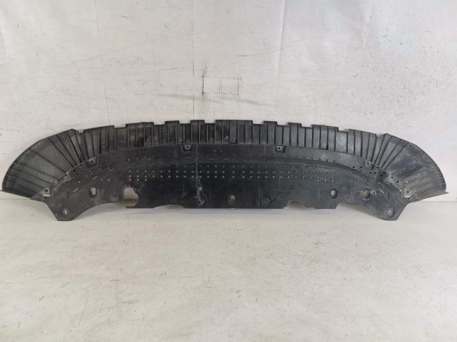 bontott AUDI A6 C8 Első Lökhárító Alsó Tálca