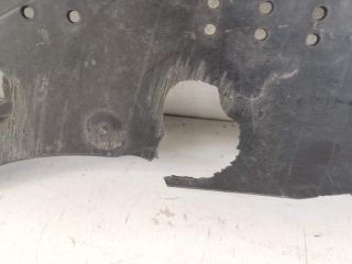 bontott AUDI A6 C8 Első Lökhárító Alsó Tálca