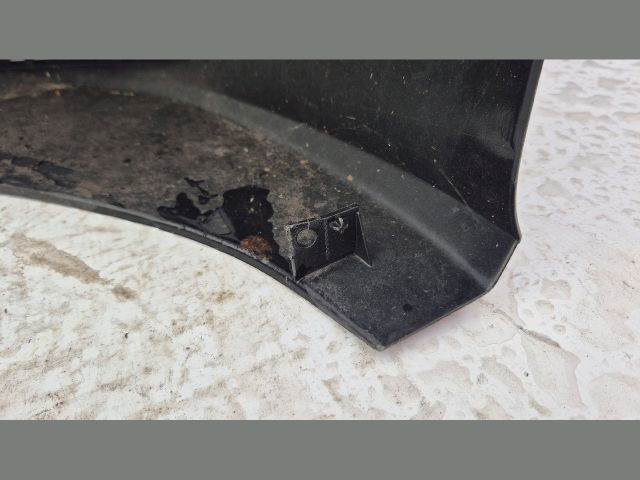 bontott AUDI A6 C8 Első Lökhárító (Üresen)