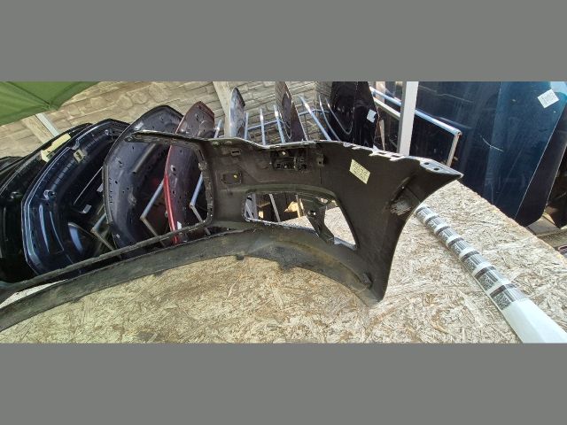 bontott AUDI A6 C8 Első Lökhárító (Üresen)