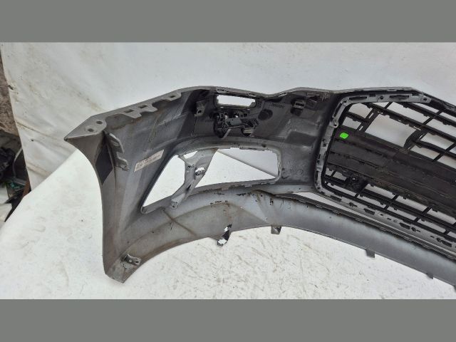 bontott AUDI A6 C8 Első Lökhárító (Üresen)