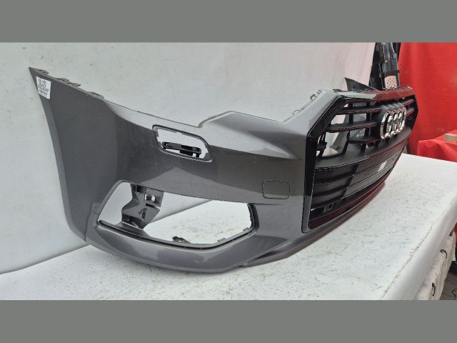 bontott AUDI A6 C8 Első Lökhárító (Üresen)