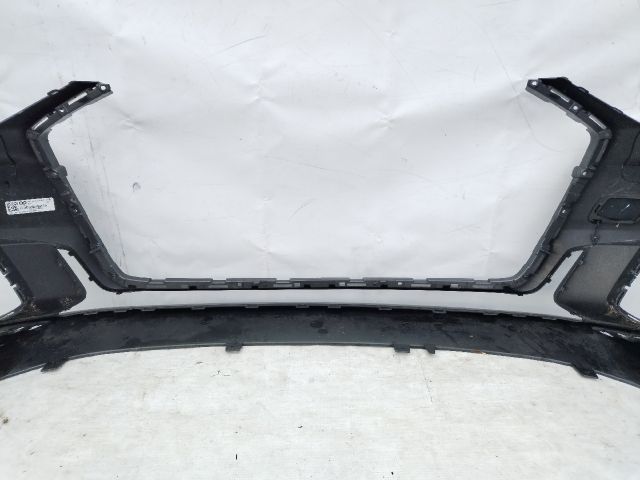 bontott AUDI A6 C8 Első Lökhárító (Üresen)