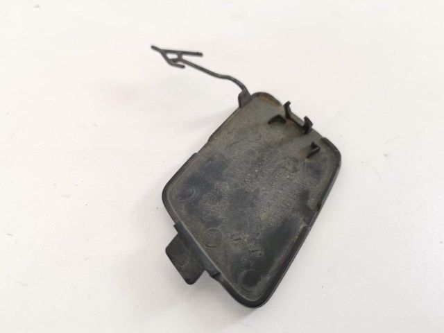 bontott AUDI A6 C8 Első Vonószem Burkolat