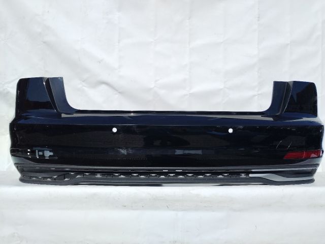 bontott AUDI A6 C8 Hátsó Lökhárító (Üresen)