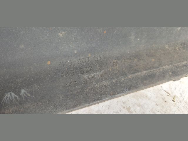 bontott AUDI A6 C8 Hátsó Lökhárító (Üresen)