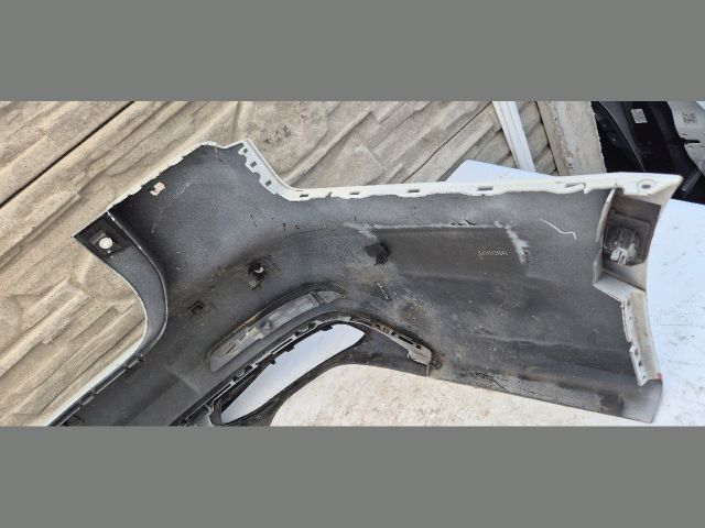 bontott AUDI A6 C8 Hátsó Lökhárító (Üresen)