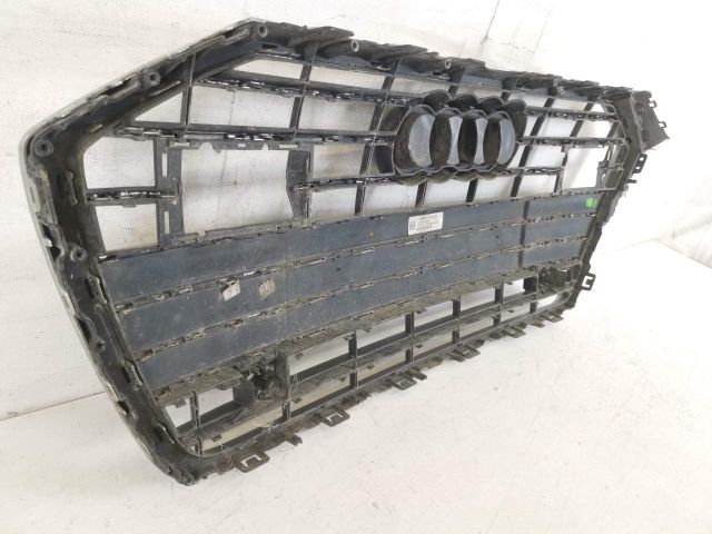 bontott AUDI A6 C8 Hűtőrács