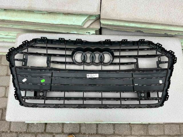 bontott AUDI A6 C8 Hűtőrács
