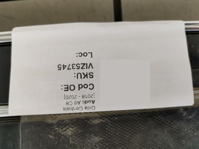 bontott AUDI A6 C8 Hűtőrács