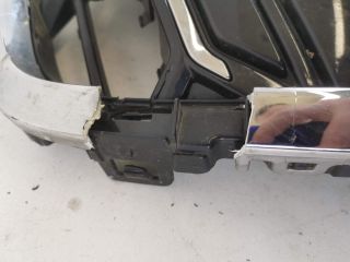 bontott AUDI A6 C8 Hűtőrács