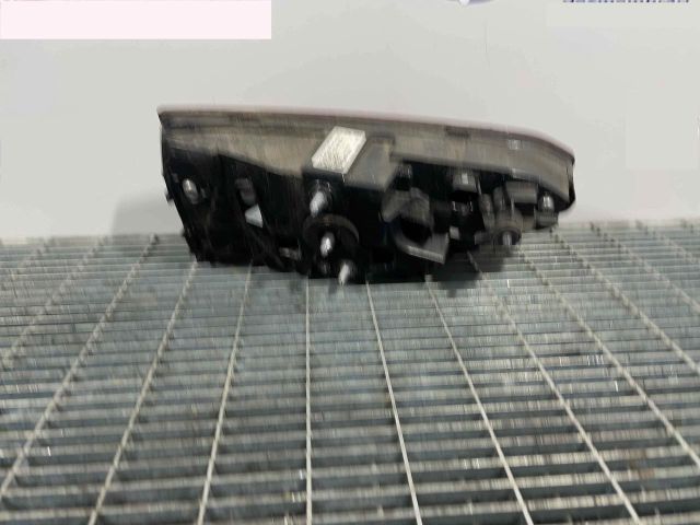 bontott AUDI A6 C8 Jobb Belső Hátsó Lámpa